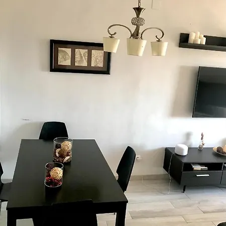 Dinastia Apartment *